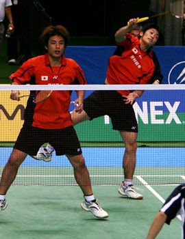 数野（右）・早川組は北京オリンピック銀メダリストのペアに完敗