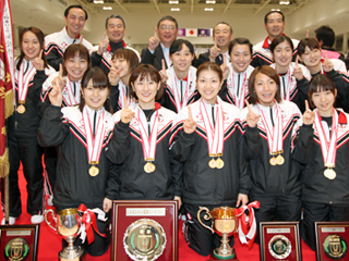 「日本リーグ2010」初出場で初優勝